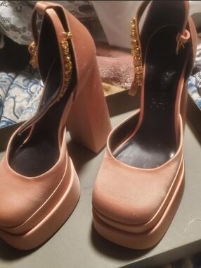 Versace Champagne Medusa